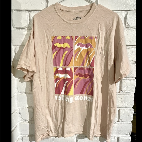 Tops - ROLLING STONES tee shirt. Size L.